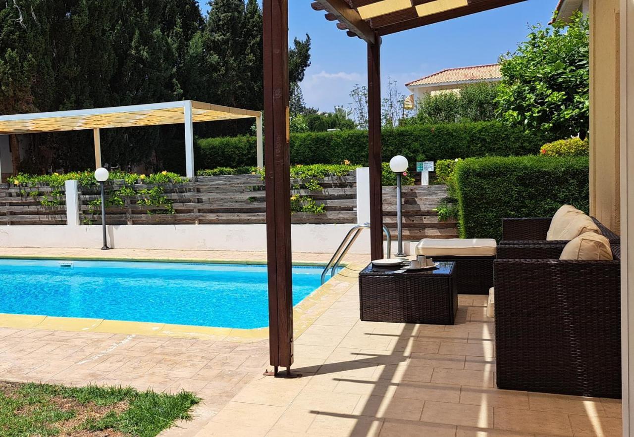 Villa Marina By Fig Tree Bay 普罗塔拉斯 外观 照片
