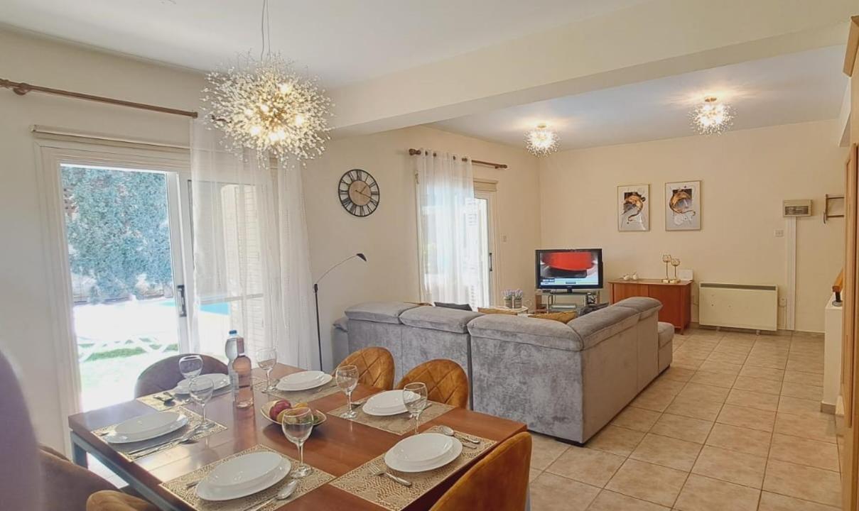 Villa Marina By Fig Tree Bay 普罗塔拉斯 外观 照片
